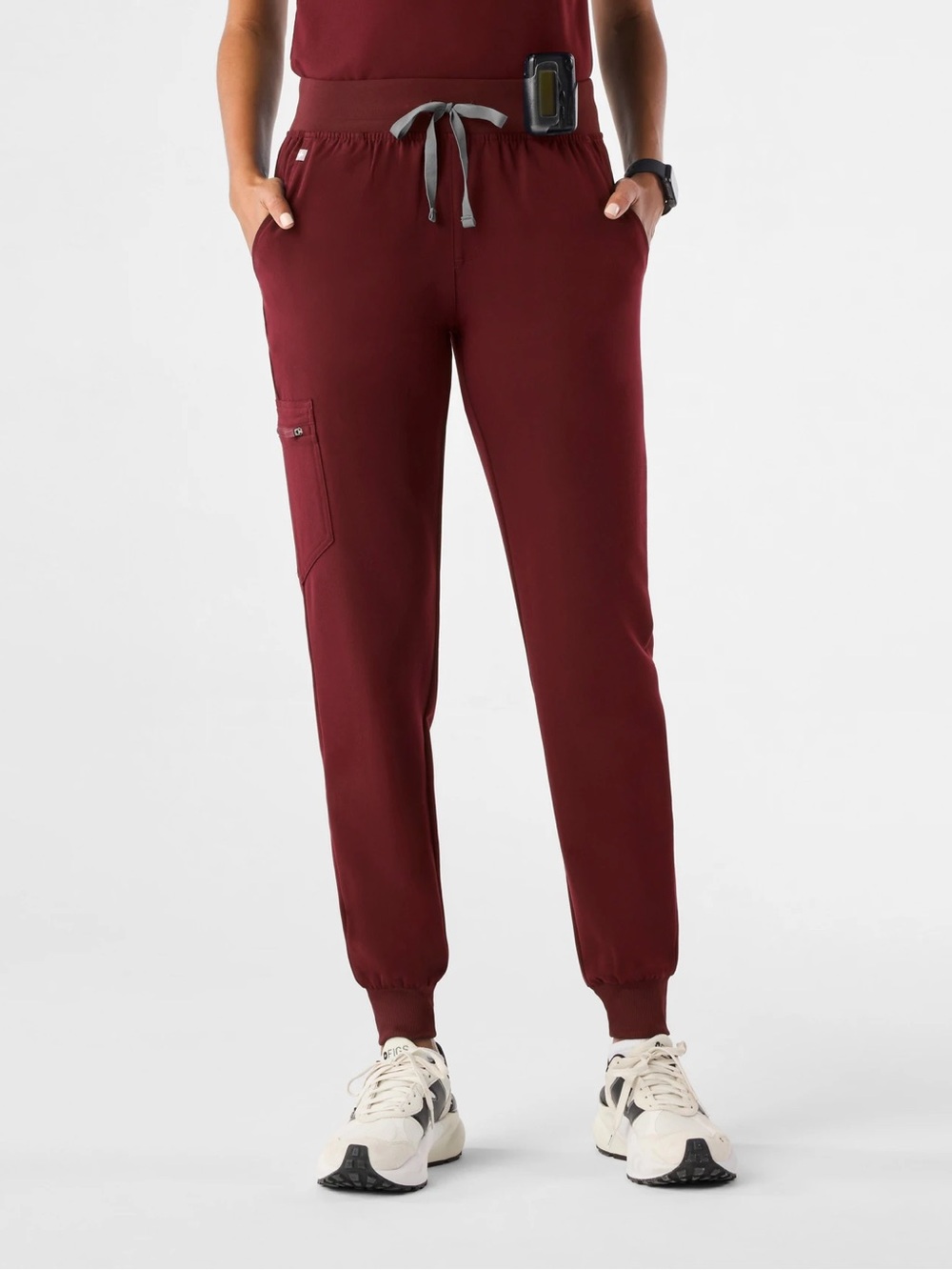 ✨ FIGS Women's Zamora Jogger Scrub Pants Burgundy Size XL‎ Medical Scrubs